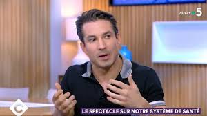 Après la religion et la guerre, jérémy ferrari s'attaque à la santé ! Dans C A Vous Jeremy Ferrari Evoque Sans Detour Son Alcoolisme Noir Et Ses Troubles Du Comportement Video Soirmag