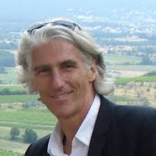 Are there any applied researchers utilizing Niklas Luhmann's autopoietic  theory to collect and/or analyze their data?