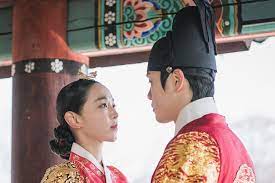 Sorry if the sub doesn't sync well since i use android app to sync. 4 Things We Loved 1 Thing We Hated About Episodes 17 20 Of Mr Queen Soompi