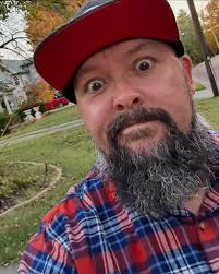 The birthday week continued with Ben Fuller (with his band) at Marion  Cultural and Civic Center. So…to steal words out of Ben Fuller's mouth  tonight, praise God. He recently released the song “