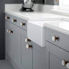 Get free shipping on qualified drawer pulls or buy online pick up in store today in the hardware department. Mobelgriffe Knopfe Bathroom Deco Cabinet Knobs Drawer Pulls Black White Pineapple Kitchen Decor Heimwerker Stars Group Com