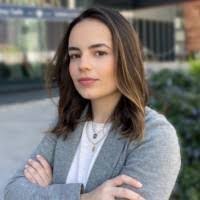 Amanda Ranieri's Instagram, Twitter & Facebook