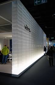 Sie umfasst zeitlose kreationen von charles & ray eames, alexander girard oder george nelson und aktuelle entwürfe. Imm 2014 Internationale Moebelmesse Koeln Vitra 5 Unhyped