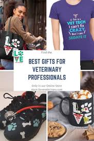 One of the best ways to congratulate your friend or family member on their accomplishment is to give jewelry is a sweet choice as a graduation gift for girls. 310 Veterinary Graduation Gifts Ideas Veterinary Technician Veterinary Nursing Students