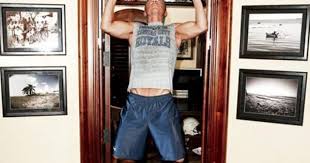 Thanks Men S Health Check Out Kenny Chesney Sporting Some Royals Gear Kenny Chesney Quotes Kenny Chesney Kenney Chesney