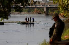 The law enforcement source says the number of apprehensions along the southern u.s. Mexico Limits Nonessential Travel On Guatemala Border Angering Merchants