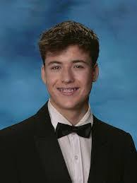 Sharon Keever's Instagram, Twitter & Facebook