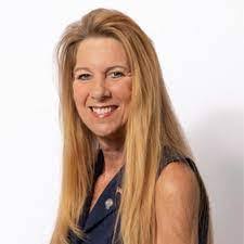 Vicki Workman's Instagram, Twitter & Facebook