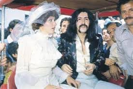 Bir kuşak onunla beraber büyüdü. Who Is Baris Manco Dating Baris Manco Girlfriend Wife