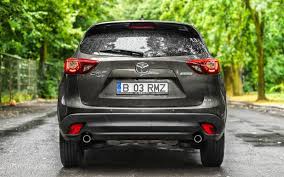 Suv (sports utility vehicle) segment: Comparison Mazda Cx 5 2016 Vs Nissan Rogue 2017 Suv Drive