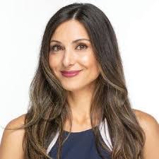 Heidi Baumstark's Instagram, Twitter & Facebook