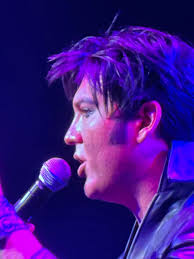 Rockford was All Shook Up this weekend thanks to the Elvis Tribute Artist  Spectacular! 🕺#HardRockLive #Elvis