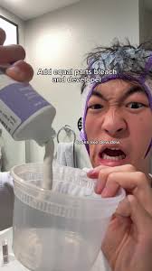 Men's Highlights Hair Tutorial Using Bleach