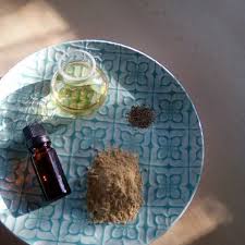 Les Bienfaits De L Exfoliation Aux Graines De Pavot Allies Aux Vertus De L Argile Jaune Font De Ce Masque Un Ritu Argile Jaune Graine De Pavot Exfoliant Visage