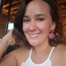 Sarah Brayton's Instagram, Twitter & Facebook