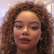 Tammy Peloquin's Instagram, Twitter & Facebook