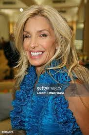 Farrah Farrell's Instagram, Twitter & Facebook