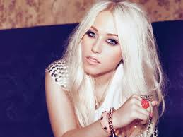 Amelia Lily Concert & Tour History