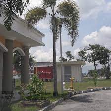 The copyright of the image is owned by the owner, this website only displays a few snippets of several keywords that are put together in a post summary. Lembaga Air Perak Seri Iskandar Capitol Building