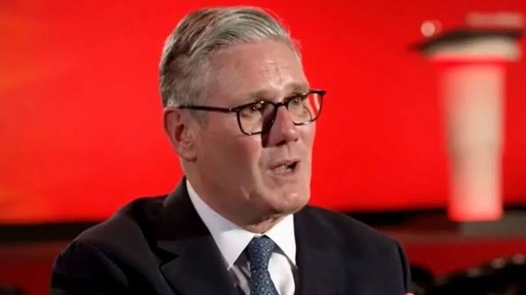 Keir Starmer blames Brexit for migrant crisis as he calls dinghies 'Farage  boats' | Politics | News | Express.co.uk