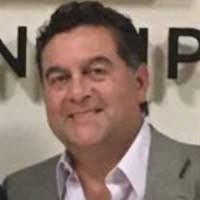 Eduardo Loyola's Instagram, Twitter & Facebook