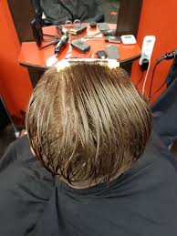 Ich kann haare perfect stylen, hab schon selber gefärbt, meine locken schauen immer perfekt aus auch am ansatz, nur ich fühl mich nur wohl wenn ich jeden tag haare wasch, da ich für meine locken aber 2 stunden brauche also nur für locken reindrehen ist mir halt jeden tag zu viel. Manner Und Jungs Wollen Locken Gleiches Recht Fur Alles Heisst Es Doch Immer Dirty Barber