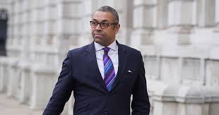 نتیجه جستجوی لغت [cleverly] در گوگل