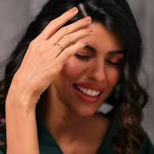 Amore Flutter Diamond Ring