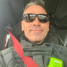 Join us for a special Inside Scoop Roundtable as Mama Becker and Dr. Susan  Recker join us for an Ask Us Anything live Q&A!🤩🙋‍♀️🐾 We hope to see you  Sunday at 12pm