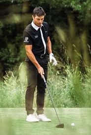 He also became the first norwegian to win on the european tour by winning the 2021 bmw international open. J Lindeberg Viktor Hovland Full Placket Polo Ss21 Campaign