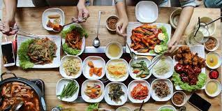 Marinated meats like bulgogi and kalbi are grilled and eaten korean bbq is traditionally eaten in ssam form. All You Can Eat Korean Bbq Buffets In Klang Valley