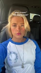 maybe why you dont get the lore 💅🏼