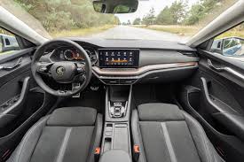 Páči sa vám interiér pripravovanej fabie? Skoda Octavia Scout Kompletuje Modelovou Radu Novinky Autokaleidoskop