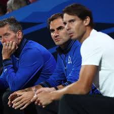 Nadal ist jünger und wird noch etwas länger spielen. Hochzeit Von Rafael Nadal Ohne Roger Federer Cristiano Ronaldo Pau Gasol