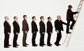 Ada orang yang dulunya kere kemudian berubah jadi orang terhormat karena menjadi kaya dan punya. Bentuk Bentuk Mobilitas Sosial Beserta Contoh Dan Penjelasannya