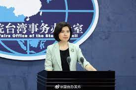 香港政府5月25號晚間表示，將捐出 上海復星 代理的「復必泰」 bnt疫苗 ，原因是香港人接種意願低. K1q0nqti97vikm