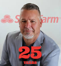 Written by Ashlee Bohn: During a time when so many people change  jobs/careers multiple times during their lifetime, this man has stayed with  the same company. He's gone from working w/ his