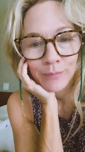 Jennie 🤍 (@jenniegarth) • Instagram photos and videos