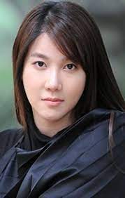 In december 2008 she debuted as a singer with the release of the digital single love virus. Lee Ji Ah Dramawiki