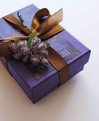 These little copper lights are beautiful and bright at night. Pin By Floristry Kiev On Gift Wrapping Packaging Gift Wrap Tags Creative Gift Wrapping Beautiful Gift Wrapping
