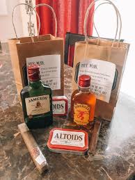 Diy Groomsmen Gifts Wedding Audrey Madison Stowe Diy Groomsmen Gifts Diy Groomsmen Wedding Gifts For Groomsmen