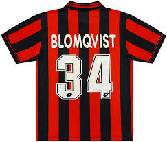 Tavelsjösonen jesper blomqvists första utlandsklubb var milan. 1996 97 Ac Milan Home Shirt Blomqvist 34 Excellent M Classic Retro Vintage Football Shirts
