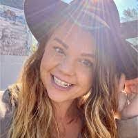 Sandra Spellman's Instagram, Twitter & Facebook