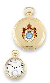 ساعة جيب سويسريه من الذهب الخالص عليها شعار المملكة المصريه من مقتنيات الملك فاروق الاول Reem Egyptian History Pocket Watch Ceiling Design