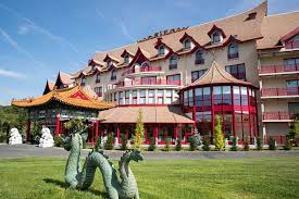 11 in beauval and 2 in ile a la crosse. Les Pagodes De Beauval Prices Hotel Reviews Saint Aignan France Tripadvisor