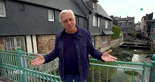 We did not find results for: La Maison France 5 Comment Stephane Thebaut Va Faire Son Arrivee Sur C8 Avec M Comme Maison Toutelatele