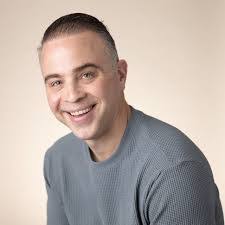 Chris Wilcox's Instagram, Twitter & Facebook