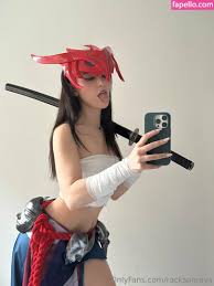 galleries & more at Babepedia