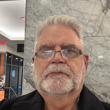 I was thinking today, I wonder how many blokes names are also ladies names,  like Shirley for imstance, who funnily enough was a big brute of a wrestler.