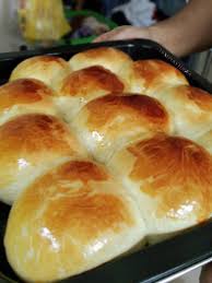 Bila nak buat kuih berasas tepung ni perlu betul sukatan bahan dan bancuhannya. Resipi Roti Bun Manis Homemade Yang Lembut Gebu Sedap Bahan Pun Ringkas Mudah Keluarga